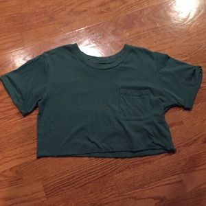 Forever 21 cropped dark green t-shirt